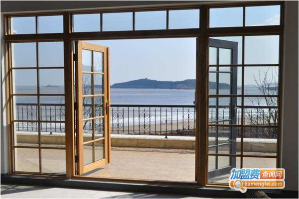 蓝精灵门业加盟费