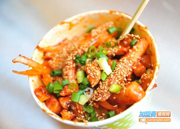 鱿滋鱿味小吃加盟费