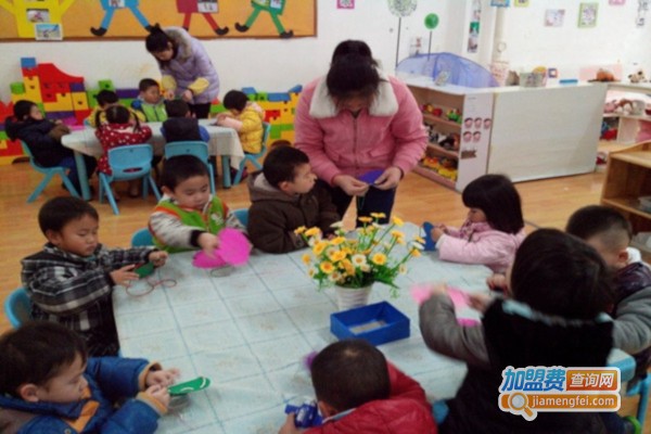 万婴早教中心加盟店