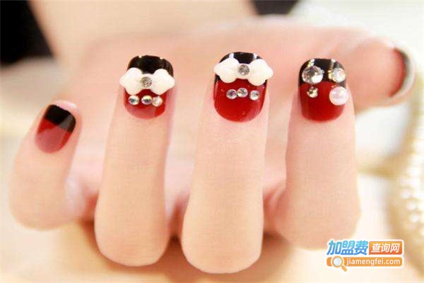 NI工作室专业美甲香薰盘发加盟费