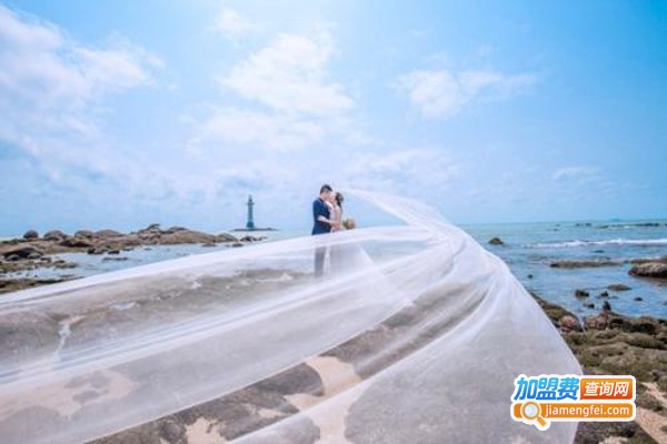 蔓妮婚纱摄影加盟费