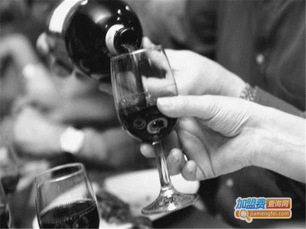 铂莱酒庄加盟费