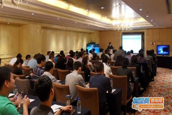 支点教育加盟门店