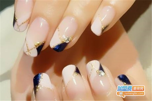 NI工作室专业美甲香薰盘发加盟费