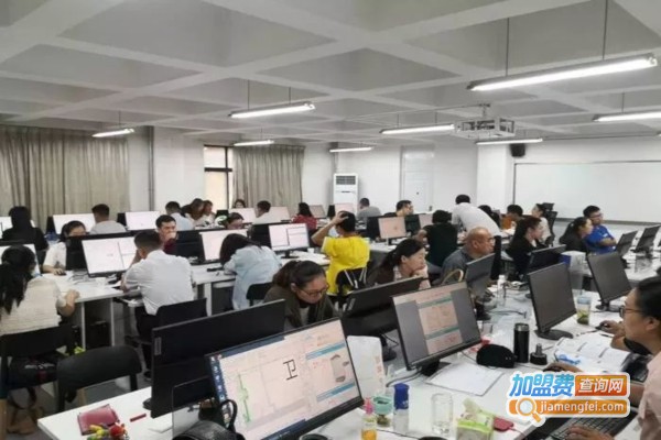 驰传教育加盟费