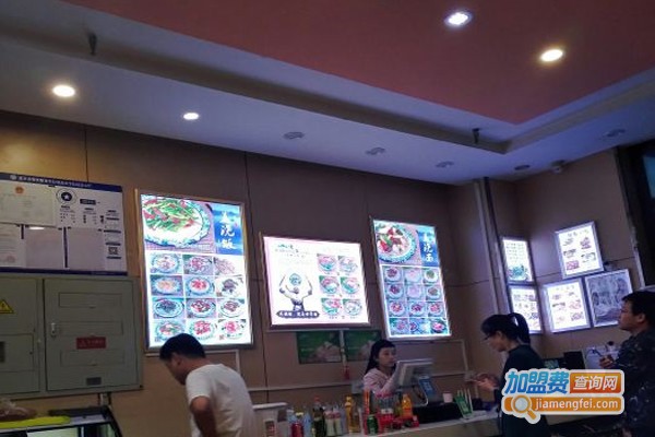 博斯塔纳牛肉面加盟费