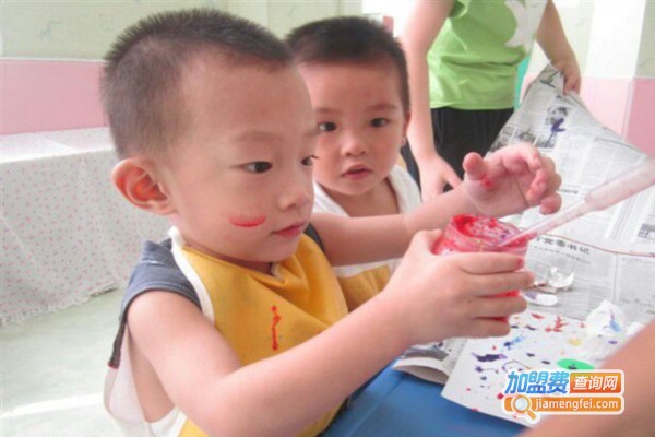 万婴早教中心加盟费