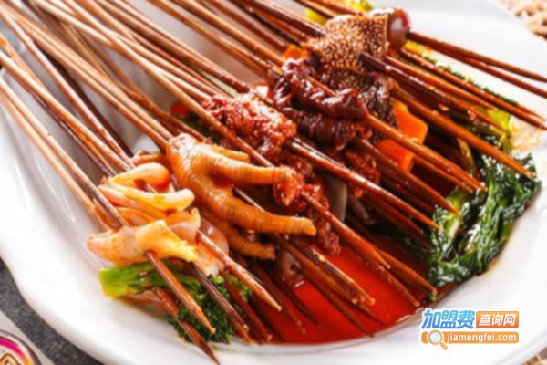 小鱼洗脚串串香加盟费