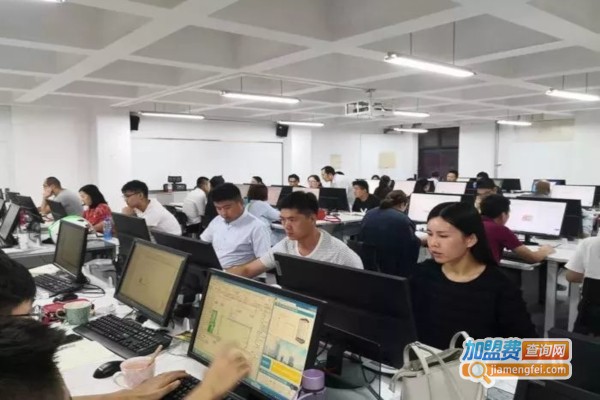 驰传教育加盟费