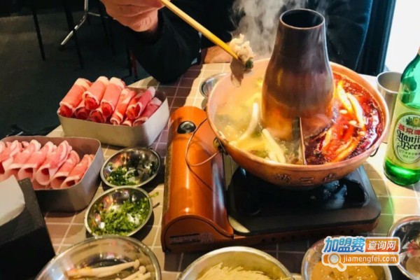 就三桌涮肉馆加盟费