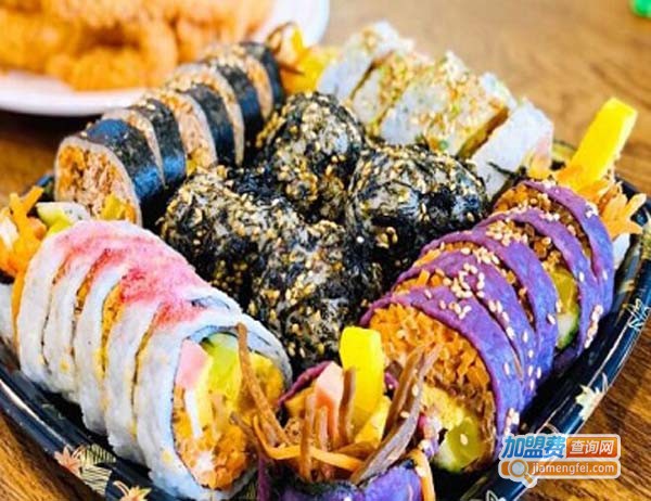 胤韩紫菜包饭加盟，做生意加盟胤韩紫菜包饭让您马到成功！