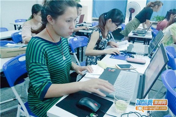 育德堂教育加盟费