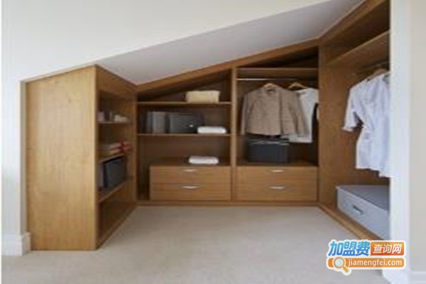 鑫雅整体衣柜加盟门店