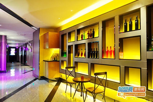 聚星装饰装潢加盟门店