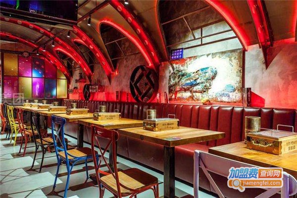 夜航者吧式串烤餐厅烧烤加盟费