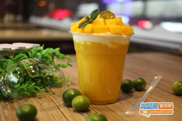 果多多鲜果饮品店加盟费