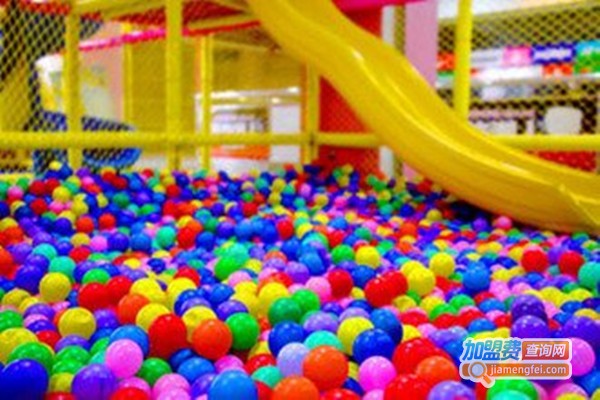 探奇儿童乐园加盟门店