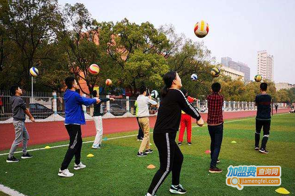 力佳体育培训加盟费