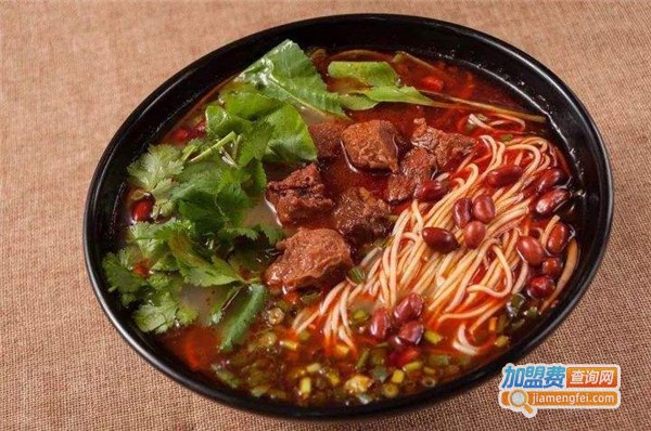 锦小七牛肉面加盟