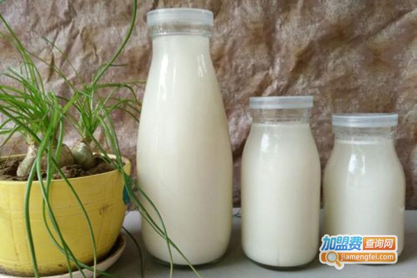 爱氏晨曦牛奶加盟门店