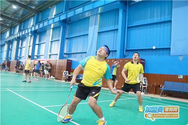 羽乐羽毛球培训加盟费