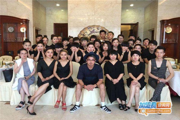 黛希化妆培训加盟费