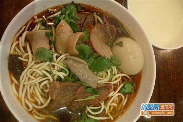 永合泰老襄阳牛肉面加盟费