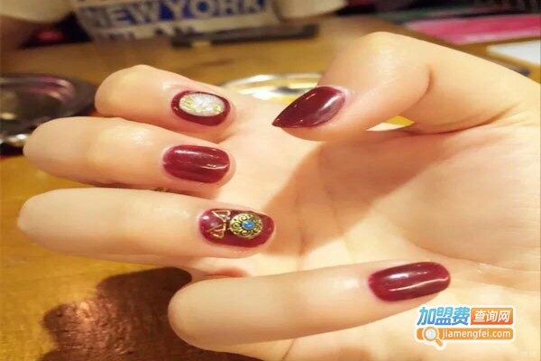 艾米美甲培训加盟费