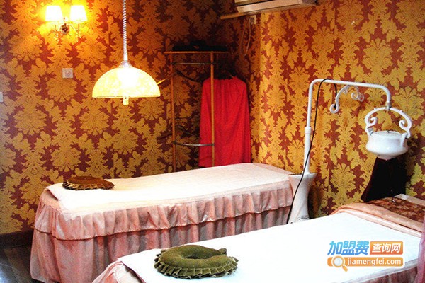 天月纤体美容养生馆加盟店