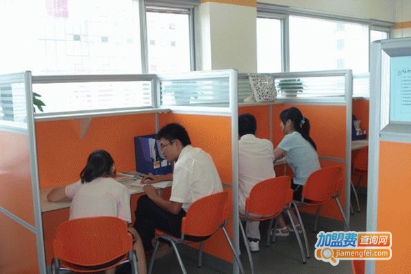 乐学英才教育加盟店