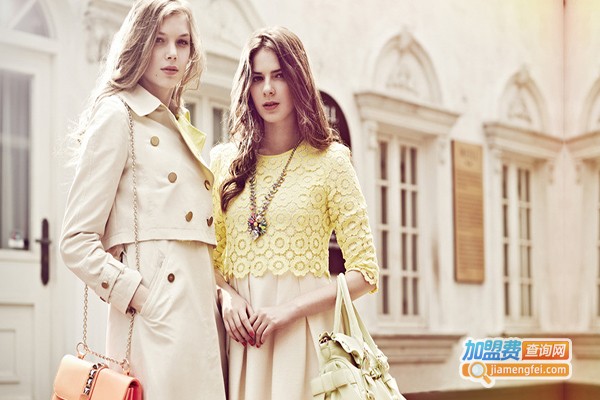 依伊芭莎女装加盟费