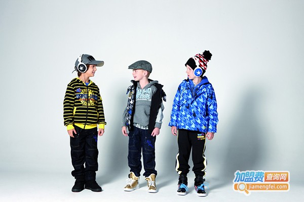 稻草人童装加盟费