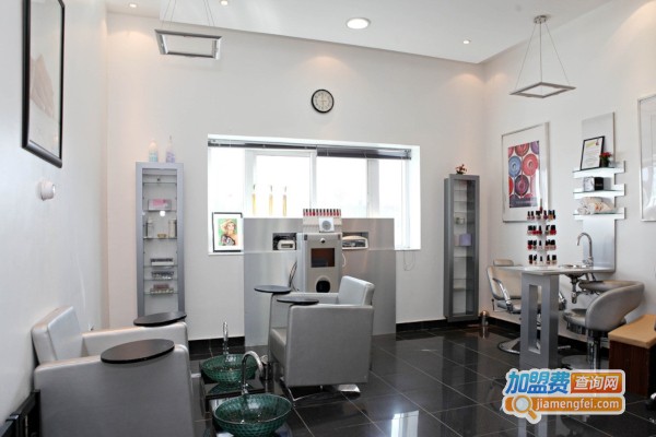 冉冉美容院加盟