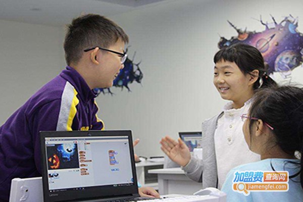 哇宝少儿编程加盟