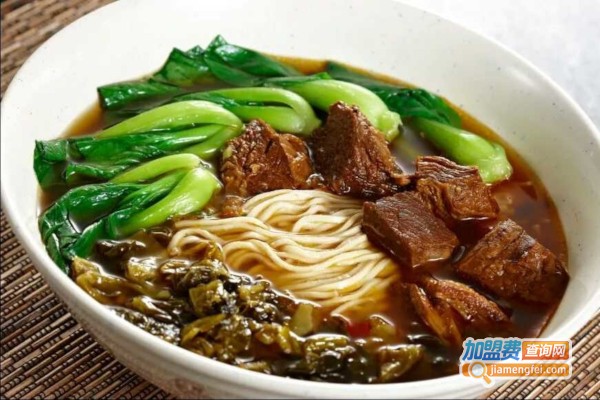 筑味老汤酸菜粉面馆加盟