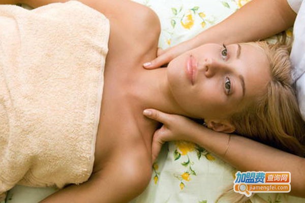 水晶女人美容中心加盟费