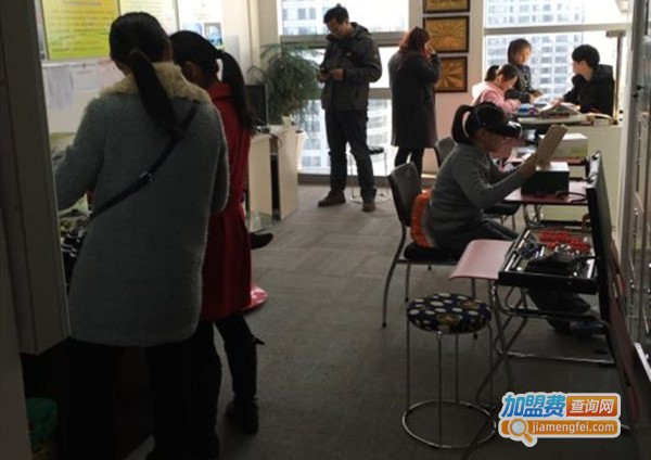 亮眼视力保健加盟