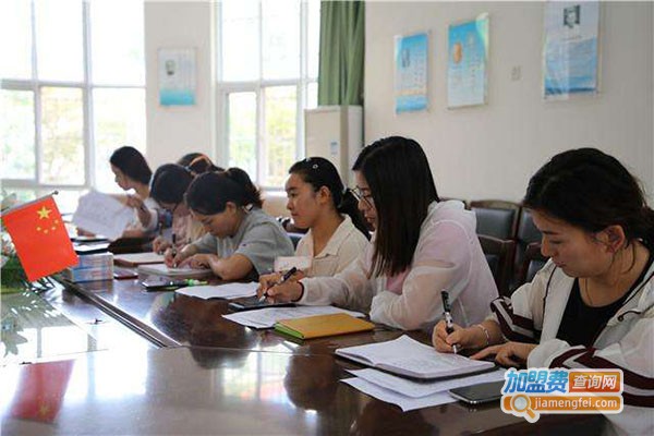 从荣教育加盟门店