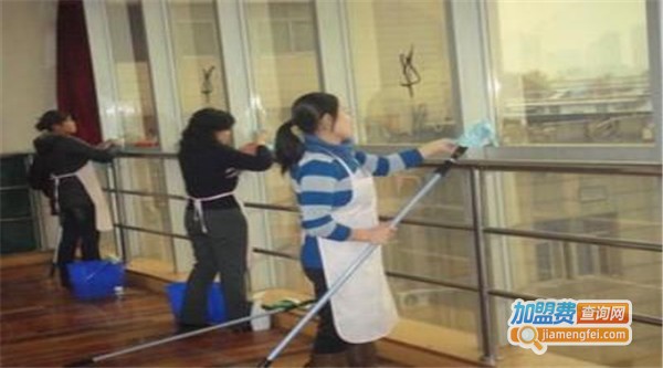 沪瑞家政加盟费