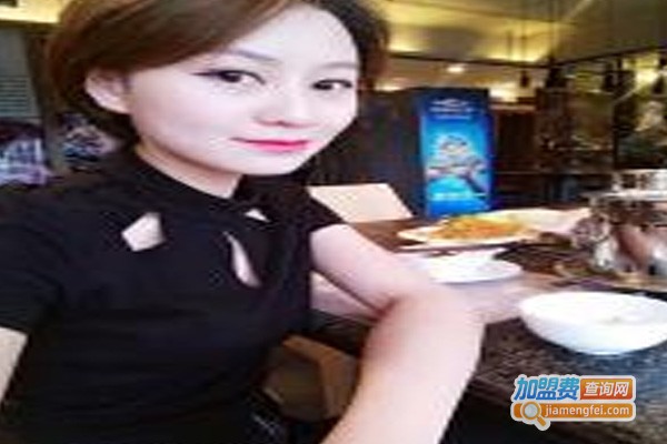 帅美美容馆加盟费