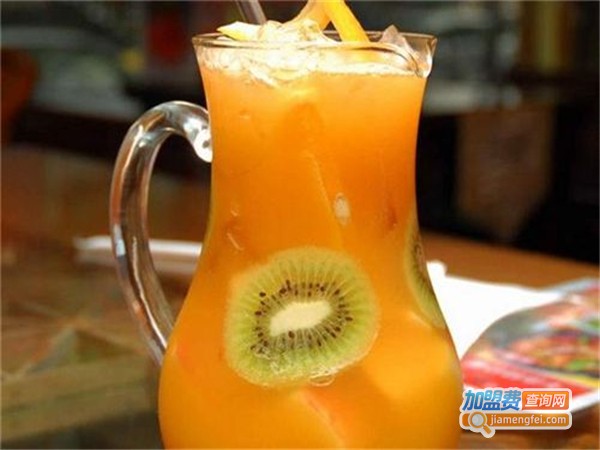 鲜果乐园饮品店加盟费