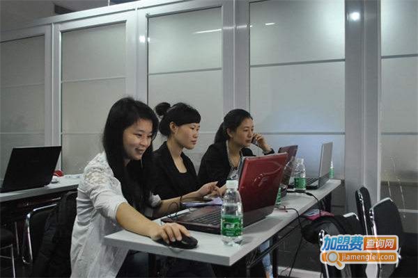 育仁外语加盟费