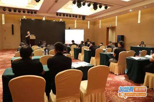 华夏量健培训加盟费