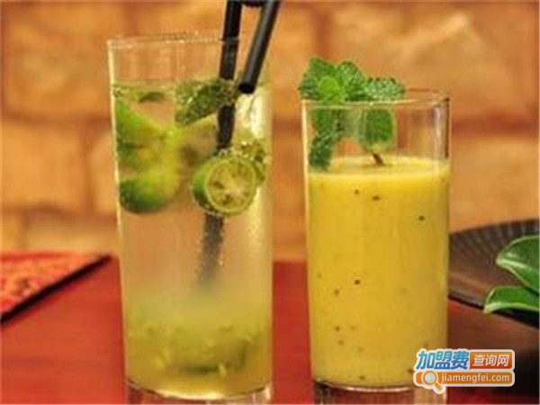 Young漾时尚饮品加盟费