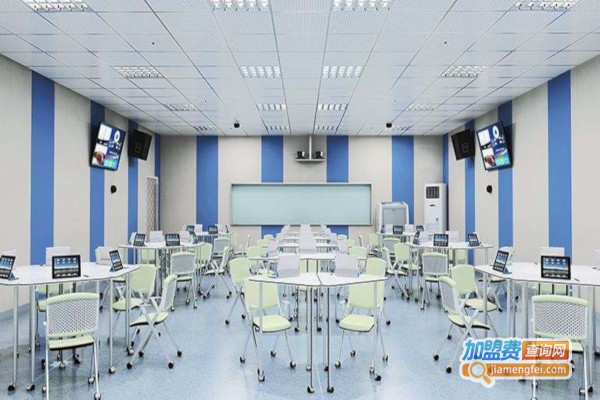 西点教育加盟费