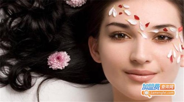 俏女人美容理疗馆加盟费