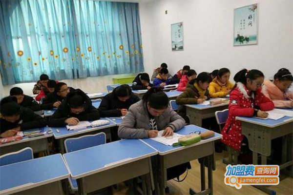 青葵教育加盟费