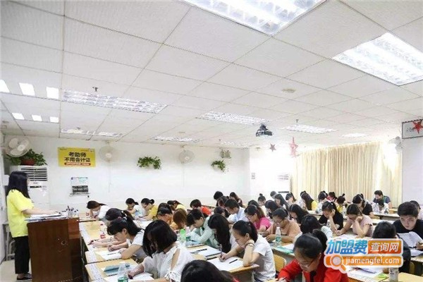 倬云教育加盟费