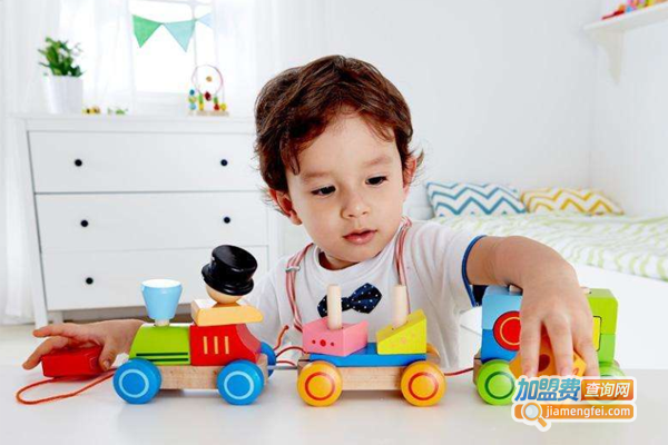 利兰·简早教加盟费