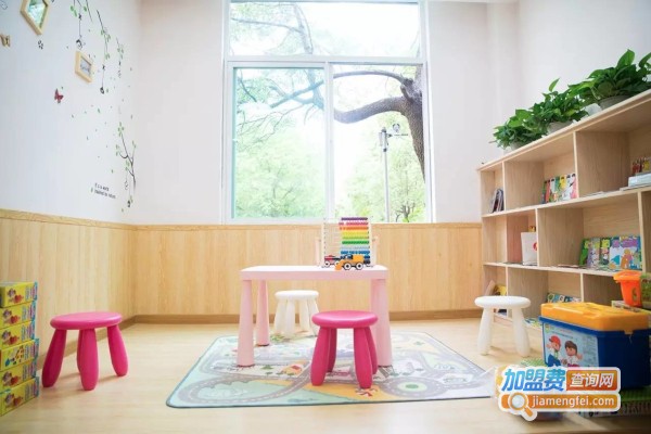 天使宝宝托管加盟店